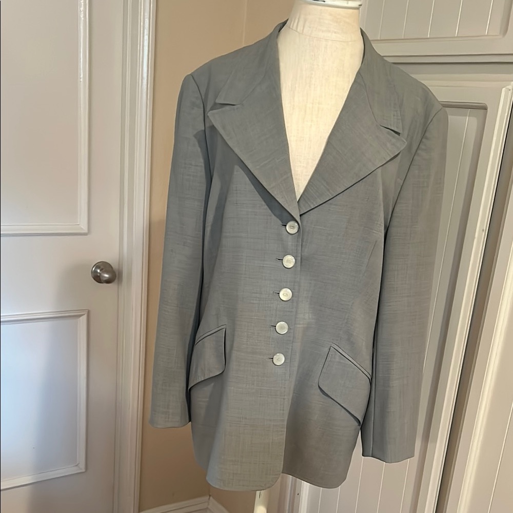 Vintage Escada 100% Wool Gray 6 Button Blazer